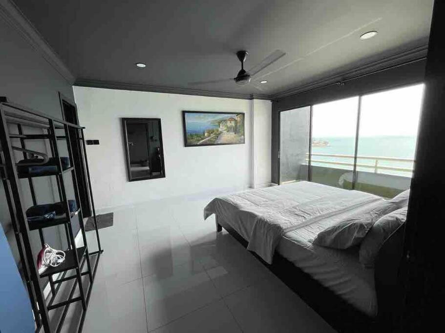 The Arena Tanjung Tuan Port Dickson Apartment Exterior photo