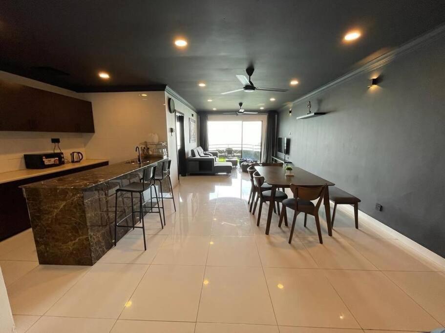 The Arena Tanjung Tuan Port Dickson Apartment Exterior photo